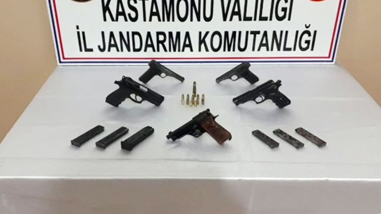 Jandarma ekiplerinden silah kaçakçılığı operasyonu 1 tutuklu