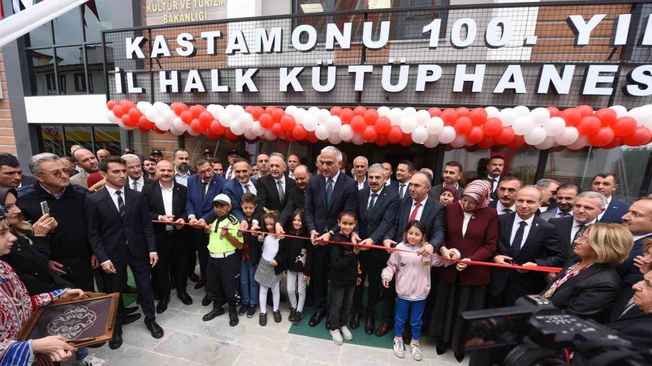 100üncü Yıl İl Halk Kütüphanesinin açılışını Bakan Mehmet Nuri Ersoy