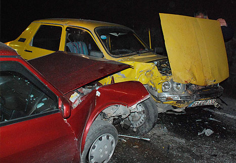 Ere Lide Trafik Kazas Yaral Zonguldak Pusula Son Dakika Haberleri