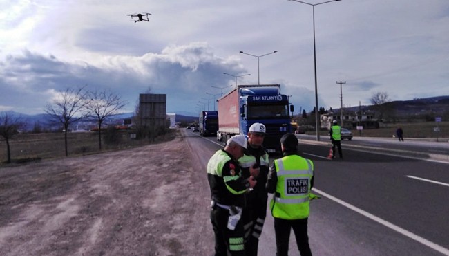 Trafik Ekipleri Drone Destekli Denetim Yapt Zonguldak Pusula Son