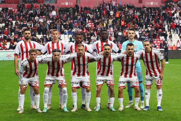 Samsunspor ve Fatih Karagümrük Süper Ligde ilk kez karşılaşacak