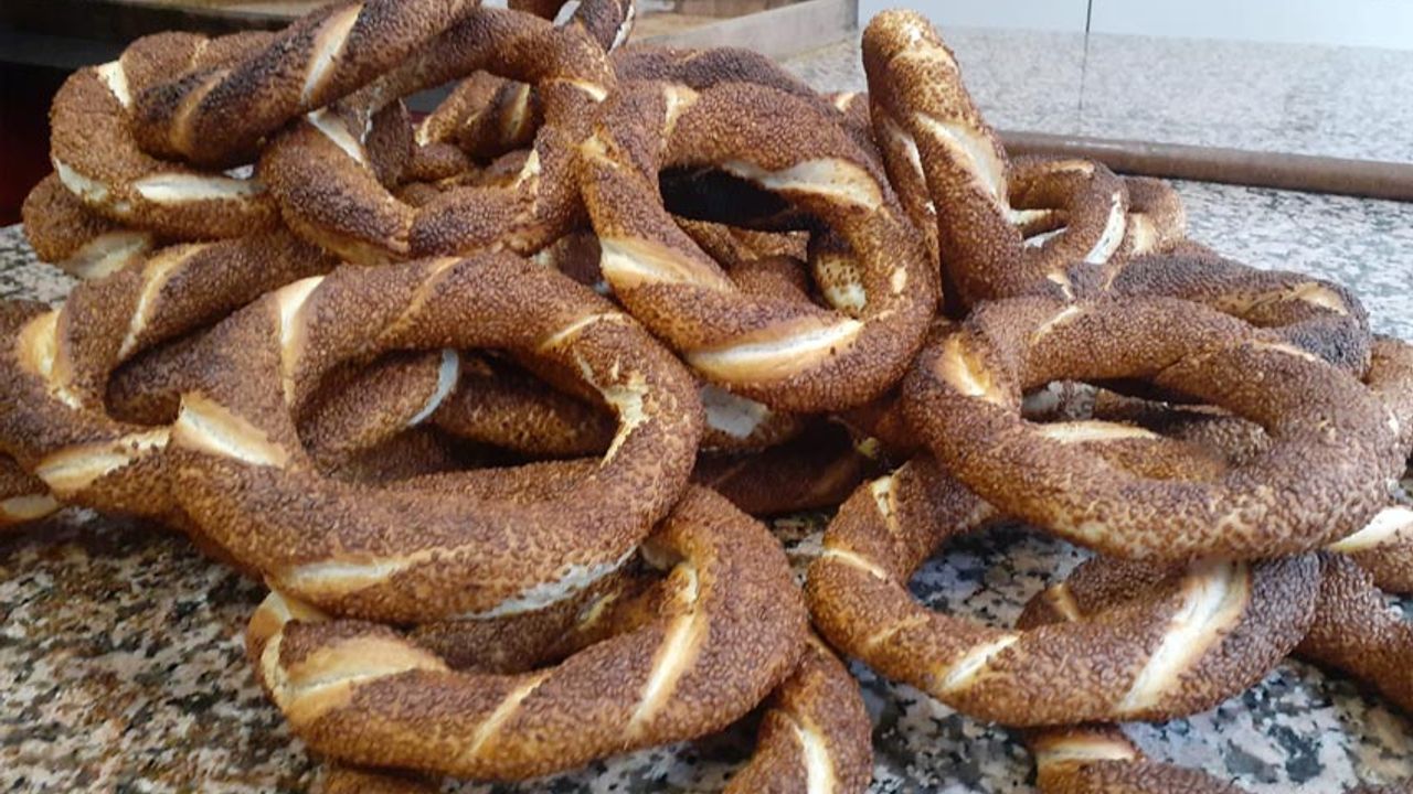 Simit fiyatı ekmekle yarışıyor: Yine zamlandı - Zonguldak Pusula Son Dakika  Haberleri