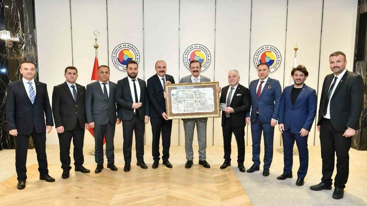 TSO Başkanı, Rifat Hisacıklıoğlu ile görüştü