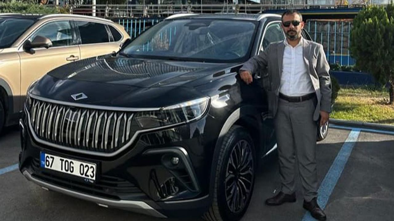 MHP İl Başkan Yardımcısı Mehmet Ali Güldaş Togg aracını teslim aldı