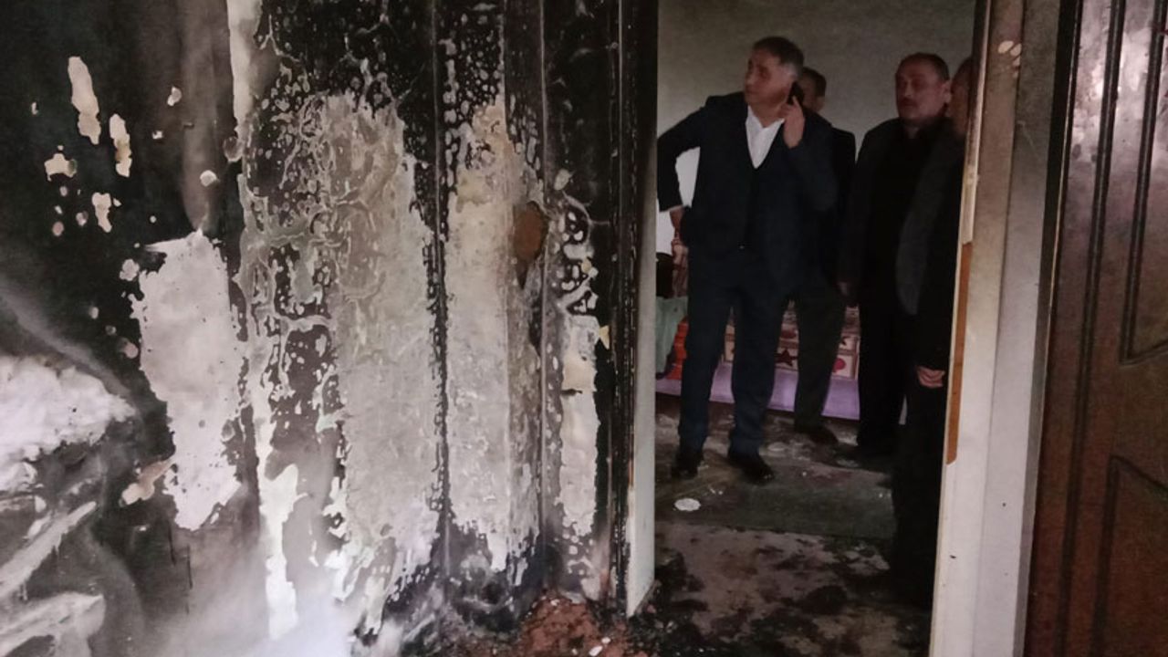 Yangında evleri küle dönen aileye Milletvekili Saffet Bozkurt sahip çıktı