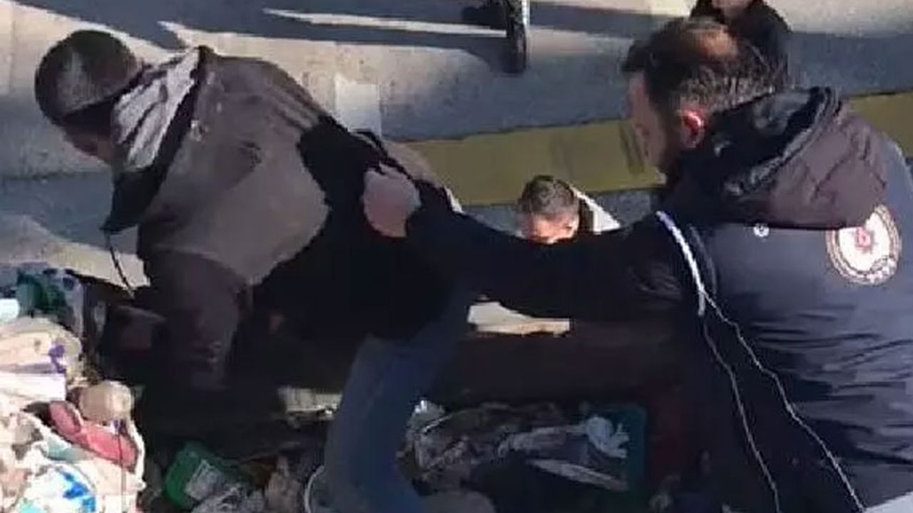 Tırda çöp yığınlarının arasında 3 kaçak göçmen yakalandı