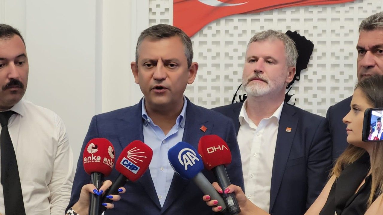 Özgür Özel, Instagram erişim engeline tepki gösterdi