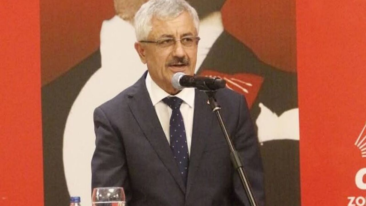 CHP'de bir istifa daha: Turhan Oral, YENİ PARTİ'ye katıldığını açıkladı