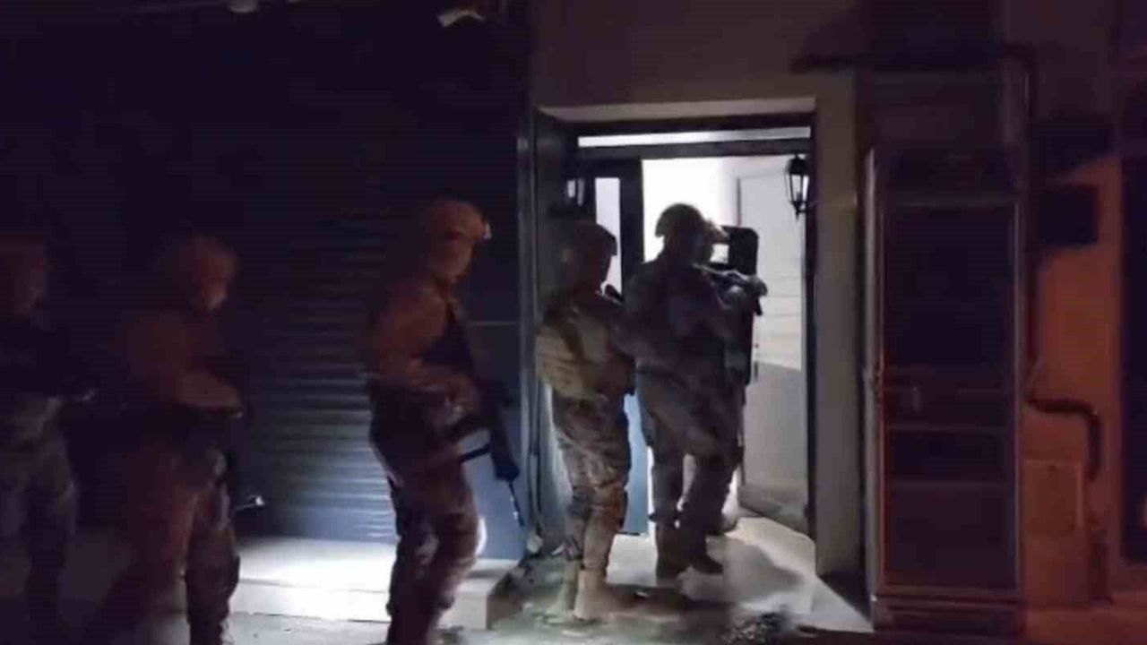 DEAŞ operasyonu: 4 şüpheli tutuklandı
