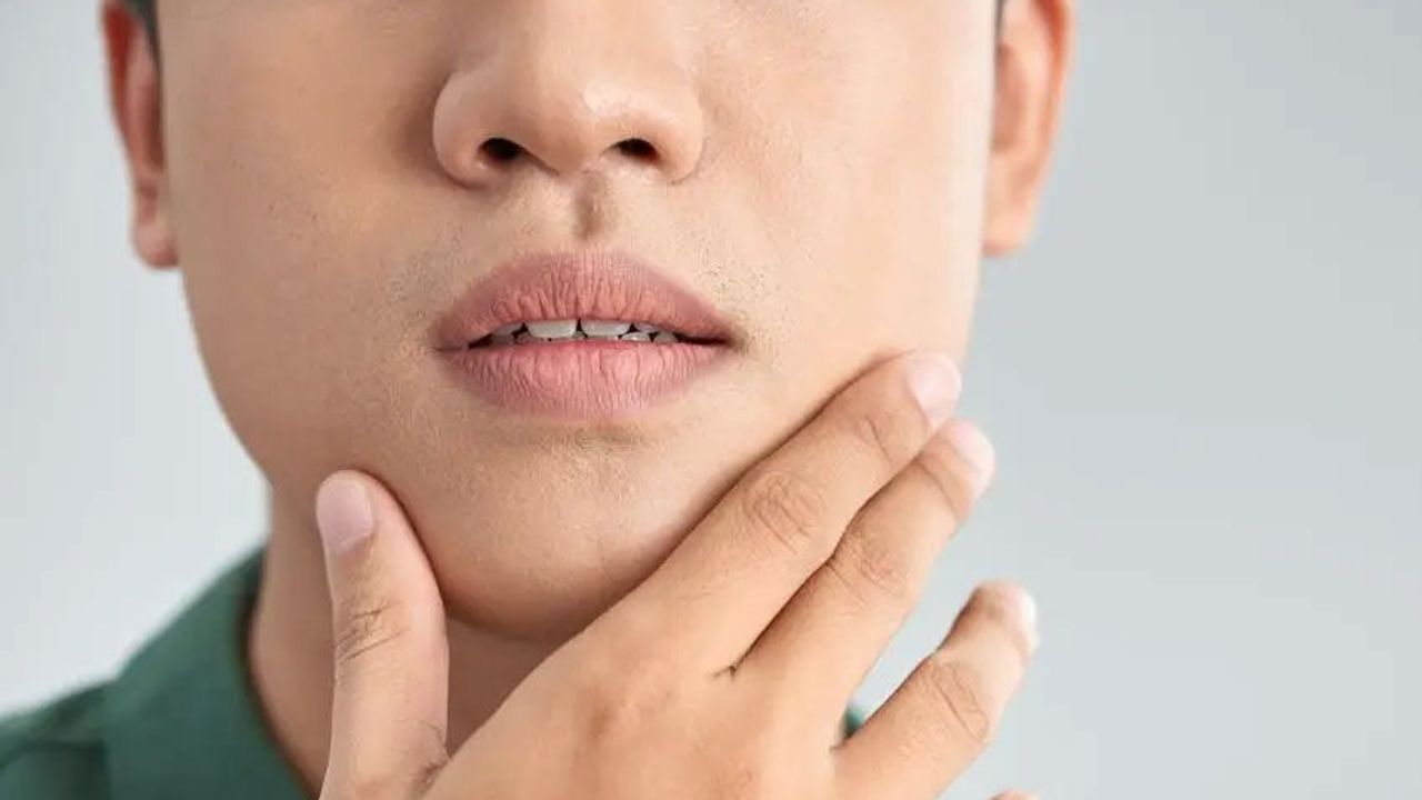 Jawline Dolgu Fiyatları: Aynı İşleme Neden Farklı Rakamlar Veriliyor?