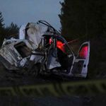 Takla atan hafif ticari araç otomobille çarpıştı: 2 ölü, 5 ağır yaralı