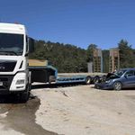 Otomobil ile tır çarpıştı: 4 yaralı
