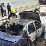 15 gün önce aldığı otomobil, park halindeyken küle döndü