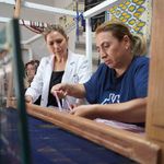 Aile yadigarlarıyla yola çıkan kilim ustası, dokumacılığı nesillere aktarıyor