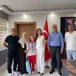 Dünya Üçüncüsü ve Türkiye Şampiyonu Zeynep Tuncay'dan İlçe Millî Eğitim Müdürlüğüne ziyaret