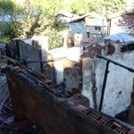 Piknik tüpleri bomba gibi patladı, iki gecekondu küle döndü