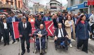 Gazipaşa'da yürüyüş: Biz büyük bir aileyiz