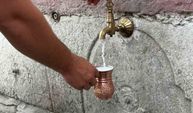 Çeşmelerden ayran aktı