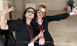 Bu gençler harika: Yıldönümü pozu