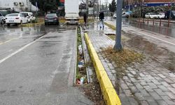 Açık otopark alanında mazgallar çalındı, vatandaşlar isyan etti