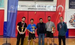 Masa tenisinde şampiyonlar belirlendi
