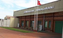 Havalimanında tadilat var: Yolculardan özür dilendi