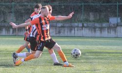 Üzücü başlayan Karaelmasspor-Ayiçispor maçı dostça bitti