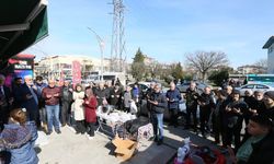 Depremzedeler için hayır panayırı