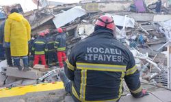Kocaeli’nin kahramanları 79 kişiyi yıkıntıların arasından kurtardı