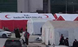 Sağlık Bakanı Fahrettin Koca: "10 ilimizde 77 sahra hastanesi kurduk”