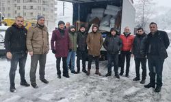 Belediye Başkanı Vural Kundakçıoğlu yardımlarla deprem bölgesine gitti