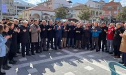 Depremzedeler için kermes düzenlendi