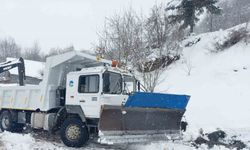 Büyükşehir zirvelerde karla mücadele mesaisinde