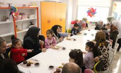 Yaşlı bireyler torunlarıyla buluştu mutfakta hünerlerini sergiledi