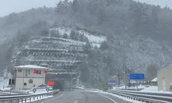 Zonguldak Ankara yolunda kar yağışı etkili oluyor
