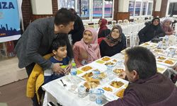 Kamil Altun mahalle sakinleri ile iftarda buluştu 