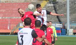 Zonguldak Kömürspor-Vanspor maçında kırmızı kart, penaltı ve tek gol vardı