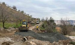 Adıyaman’da selden kapanan yollar açıldı