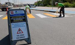Yol çizgi ve boyama çalışmaları başladı