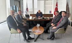 Türk Metal Sendikası’na ‘Emek Dostu Özel Ödülü’ teşekkür ziyareti