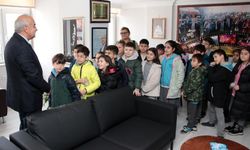 Öğrenciler yerel yönetimler dersini belediyede işledi