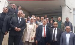 Saadet Oruç ve Saffet Bozkurt, Kaymakam Mehmet Yapıcı’yı ziyaret etti