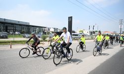 Başkan Mustafa Kocaman gençlerle pedal çevirdi
