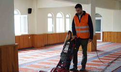 Camiler hijyenik hale getiriliyor