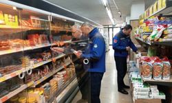 Zabıta ekipleri marketleri denetlendi