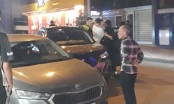 Alkollü şahıslar birbirine girdi: Polis olay yerinde