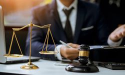 Dijital Çağda Hukuki Farkındalık Artıyor: Vatandaşın Bilmesi Gereken Haklar, Riskler ve Sorumluluklar