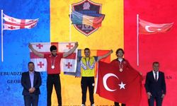 Bilek güreşinde Avrupa 3’ncülüğü Sakarya Büyükşehir’in