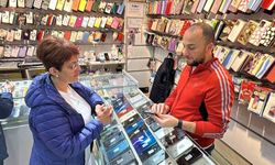 Sıfır telefon alamayanların hedefi tamirciler