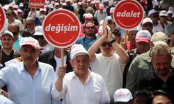 Tanju Özcan'ın Ankara'ya 'Değişim ve Adalet' yürüyüşü başladı